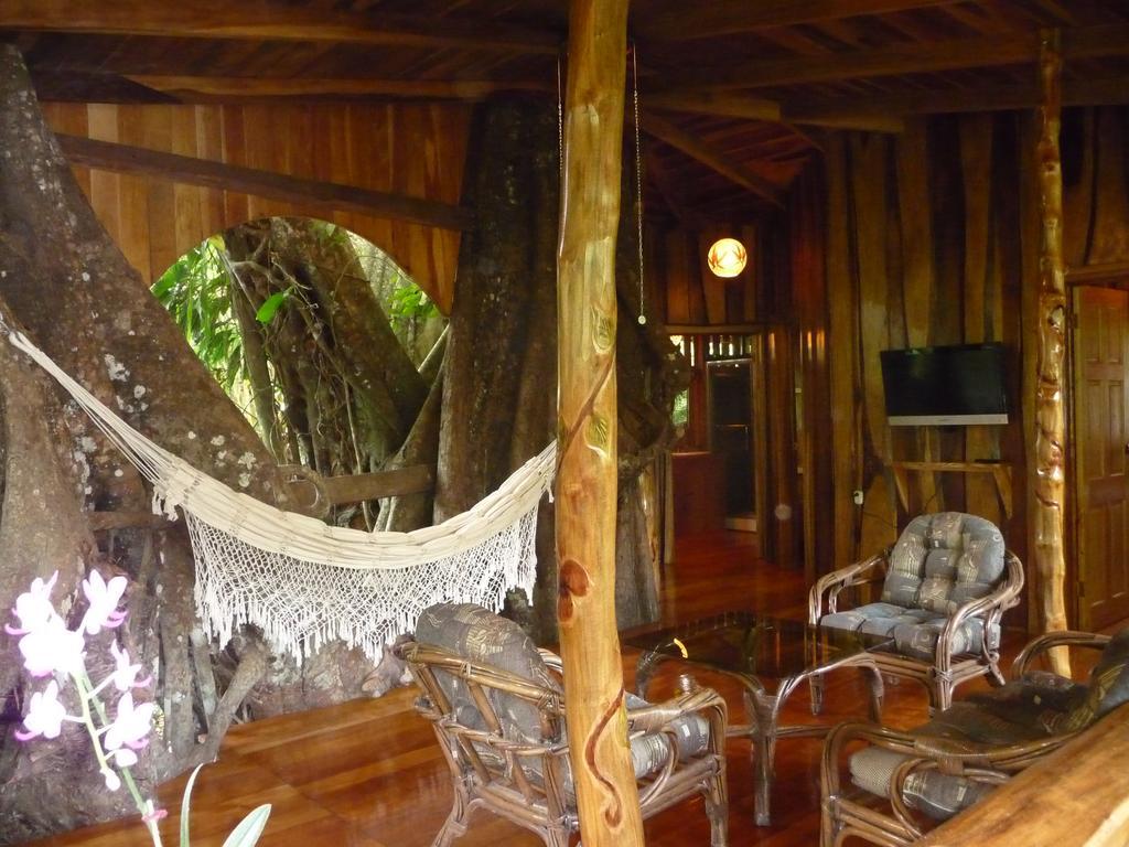 Topos Tree House Cahuita Eksteriør bilde